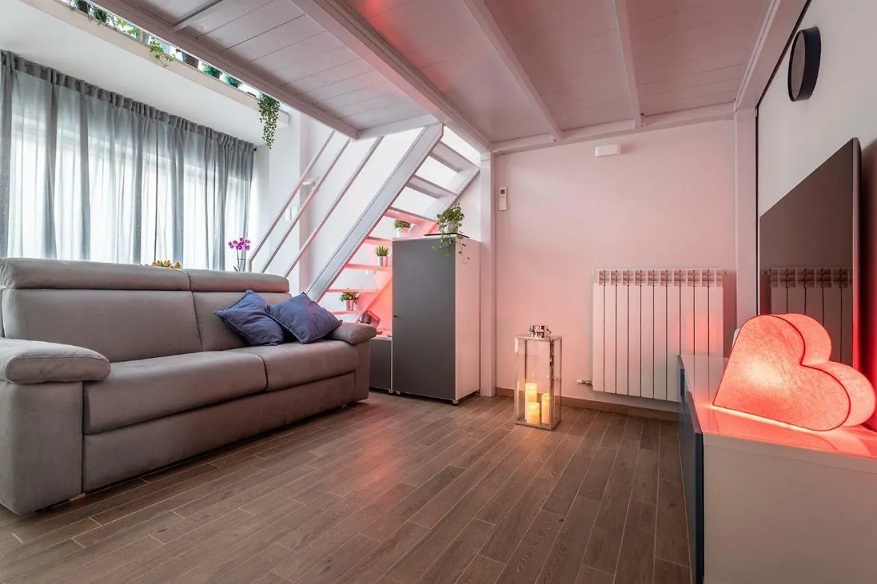 Milky House Milan Apartment