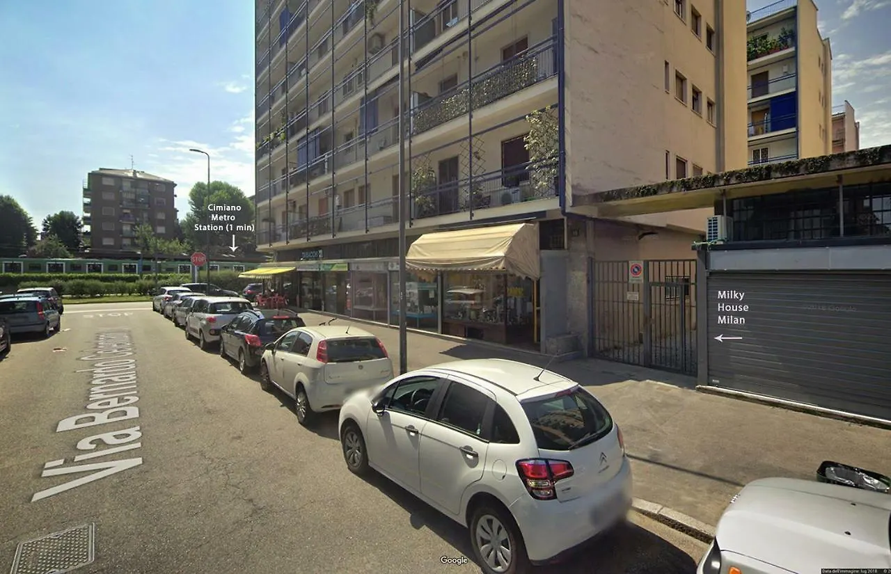 Milky House Milan Apartment 0*,